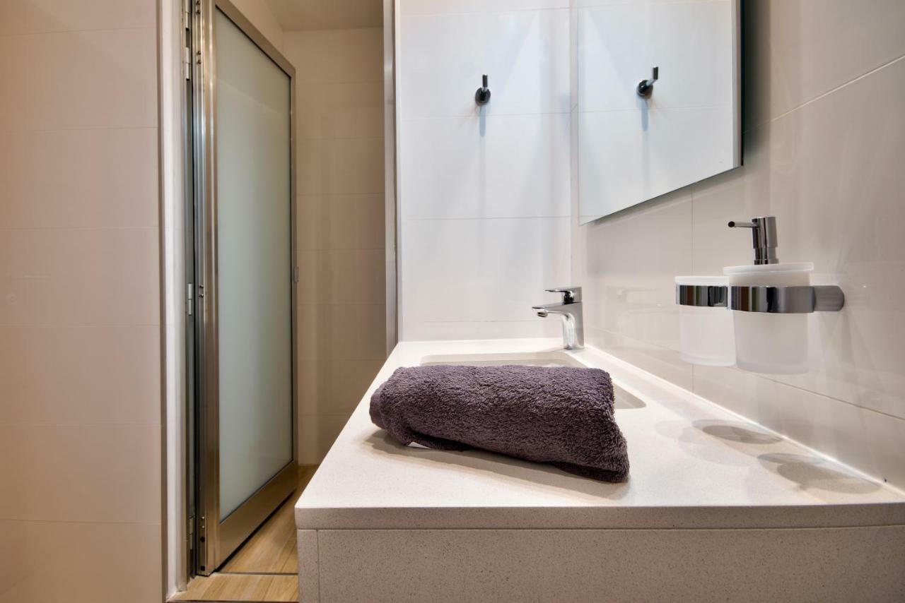 Spinola Park - The One Bedroom Loft Saint Julian's Luaran gambar