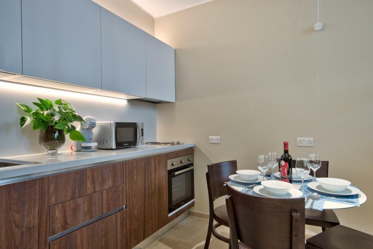 Spinola Park - The One Bedroom Loft Saint Julian's Luaran gambar